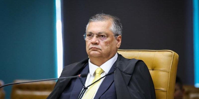 Ministro Flávio Dino, do Supremo, mantém suspensão de emendas parlamentares