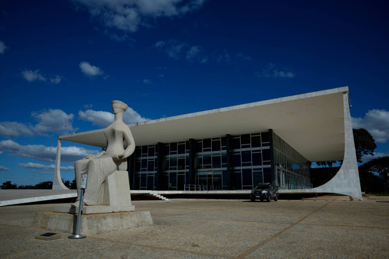 Datafolha: 58% dizem ter vergonha dos ministros do STF; 30% falam em orgulho
