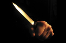 Homem é vítima de tentativa de homicídio com golpes de faca no bairro Dido