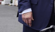 Trump é diagnosticado com insuficiência venosa crônica, diz Casa Branca
