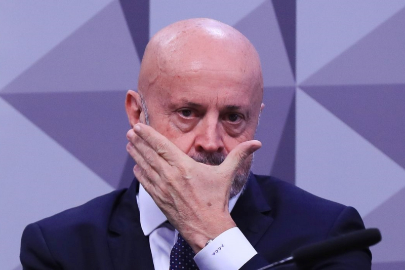 Mendonça vota para manter prisão de suspeitos por fraude no INSS