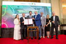 Governo anuncia fim de vistoria para veículos zero quilômetro e registro mais simples no RS