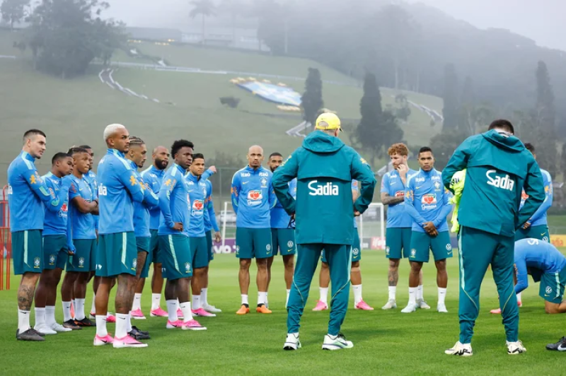 Confira os últimos preparativos da Seleção Brasileira antes de viajar aos Estados Unidos