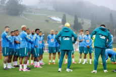 Confira os últimos preparativos da Seleção Brasileira antes de viajar aos Estados Unidos