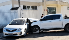 Assalto à mão armada termina em acidente múltiplo e prisão de suspeito em Frederico Westphalen