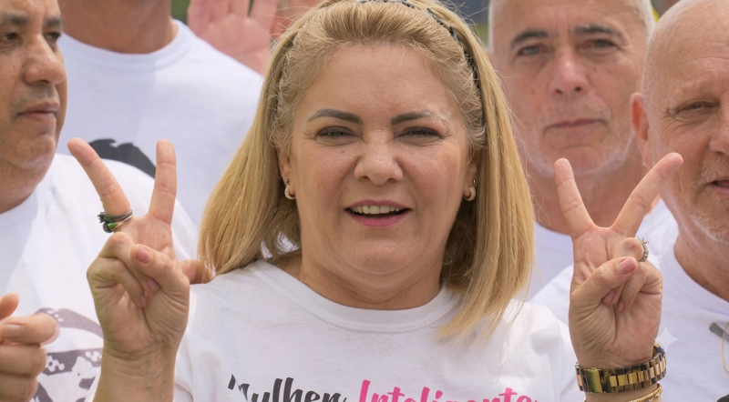 Ex de Bolsonaro tem contas bloqueadas por não pagar dívida com a União