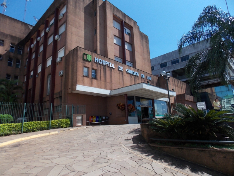 HCI transfere dois pacientes  para outras cidades por falta de leitos na UTI Covid-19