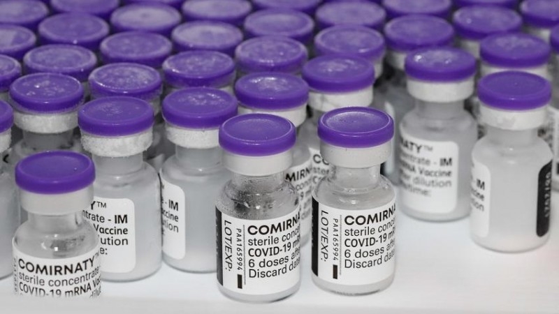 Vacinas da Pfizer chegam nesta segunda-feira