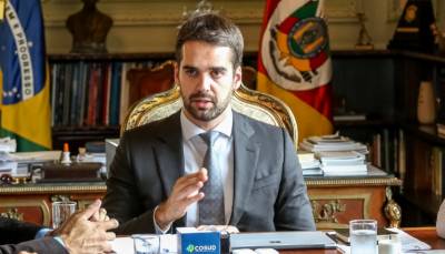 Leite deve renunciar ao governo