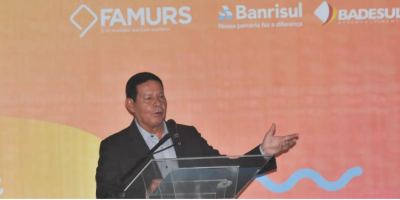Em entrevista, Mourão evita dizer em qual palanque subirá na corrida ao governo do RS