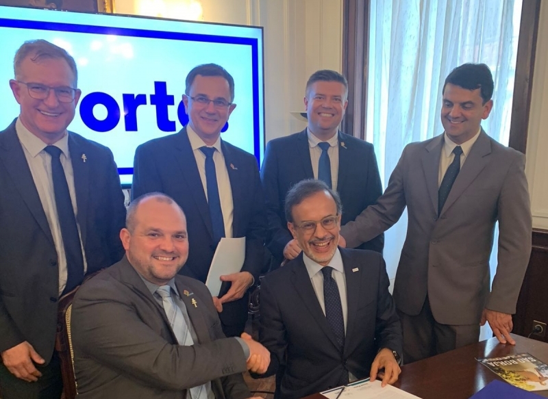 Prefeito Jacques Barbosa retorna de viagem à Europa no domingo