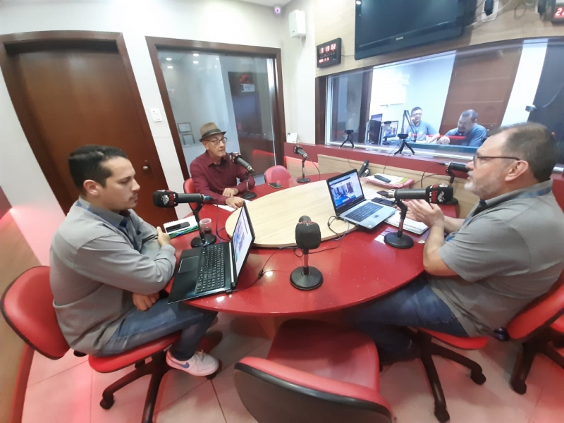Perderam espaço por não saber administrar o partido, diz presidente do PDT sobre MDB 