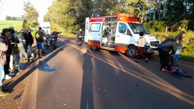 Motociclista colide com trator na ERS-218 em Santo Ângelo