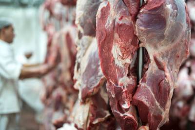 China suspende embargo à carne bovina brasileira