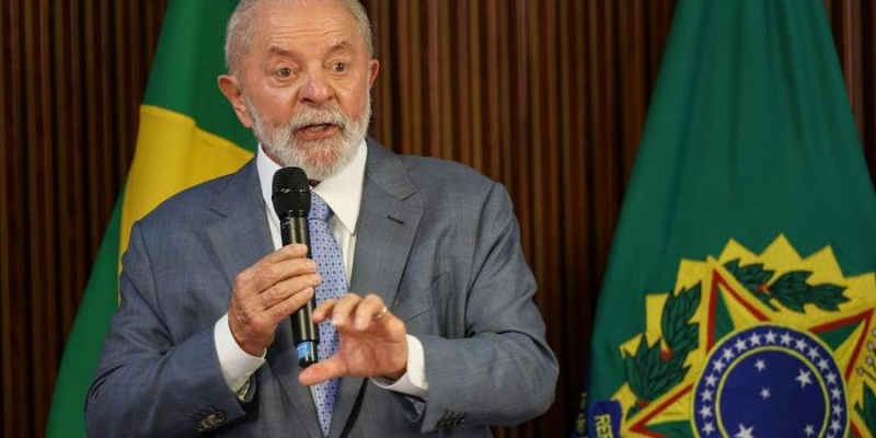 Lula chama Bolsonaro de covardão ao falar de plano de tentativa de golpe
