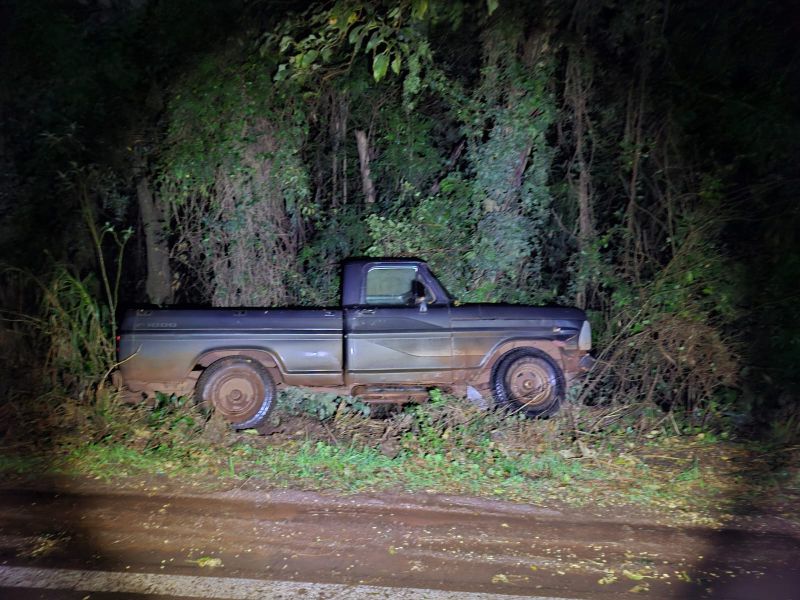 Motorista perde controle e sai da pista na ERS-342 em Ijuí