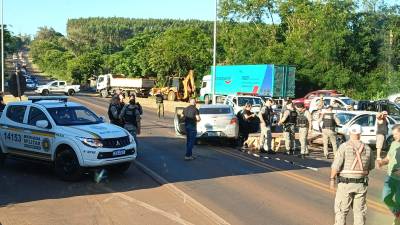 Perseguição termina com apreensão de 218 quilos de maconha em Santa Rosa