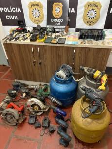Polícia Civil prende homem em Ijuí por posse ilegal de arma e receptação de produtos furtados