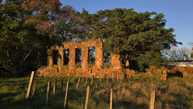 Ruínas centenárias em Alegrete são reveladas como parte das antigas missões jesuítas no RS
