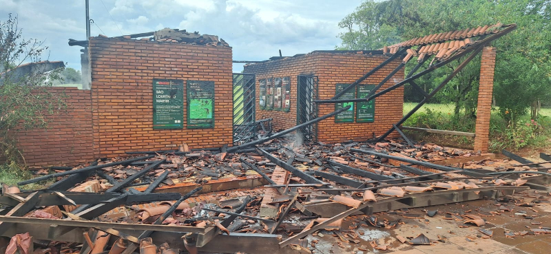 Incêndio destrói guarita e documentos históricos no Sítio Arqueológico de São Lourenço Mártir