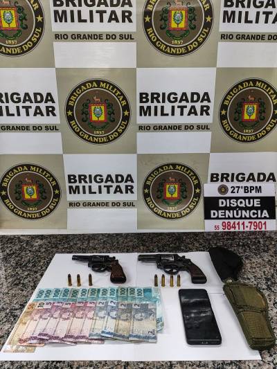  Homem é preso com dois revólveres calibre 38 no bairro Sobuski