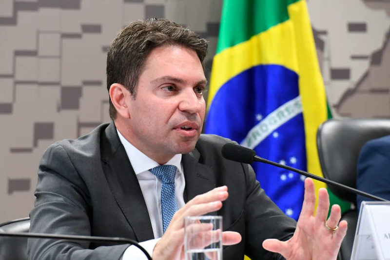 Ex-deputado Alexandre Ramagem é preso pelo ICE, serviço de imigração dos EUA