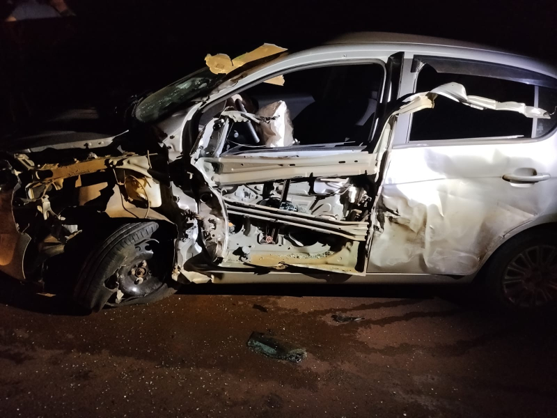 Colisão entre carro, caminhão e carreta é registrada na ERS-155