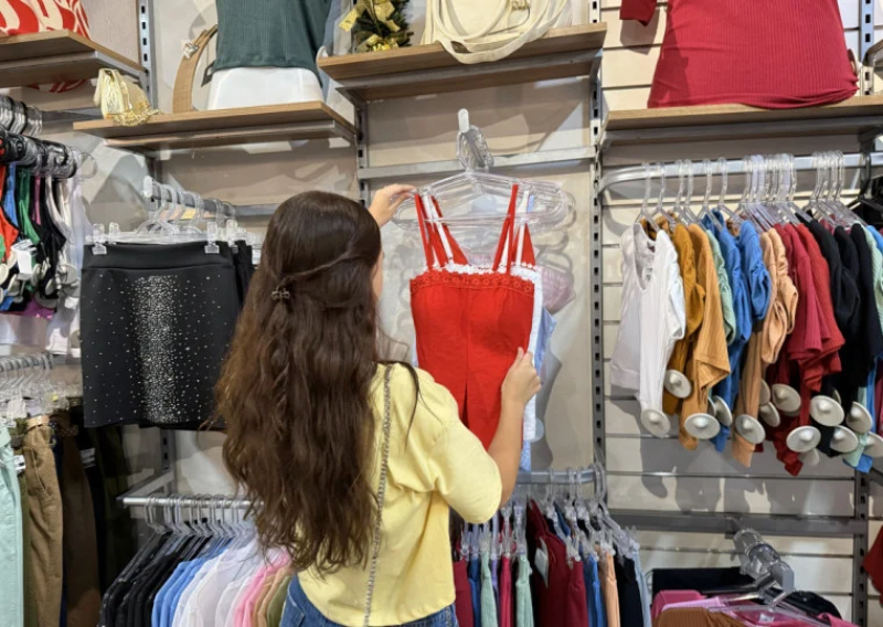 Fim da escala 6x1 é tendência mundial, diz ministro do Desenvolvimento Indústria e Comércio