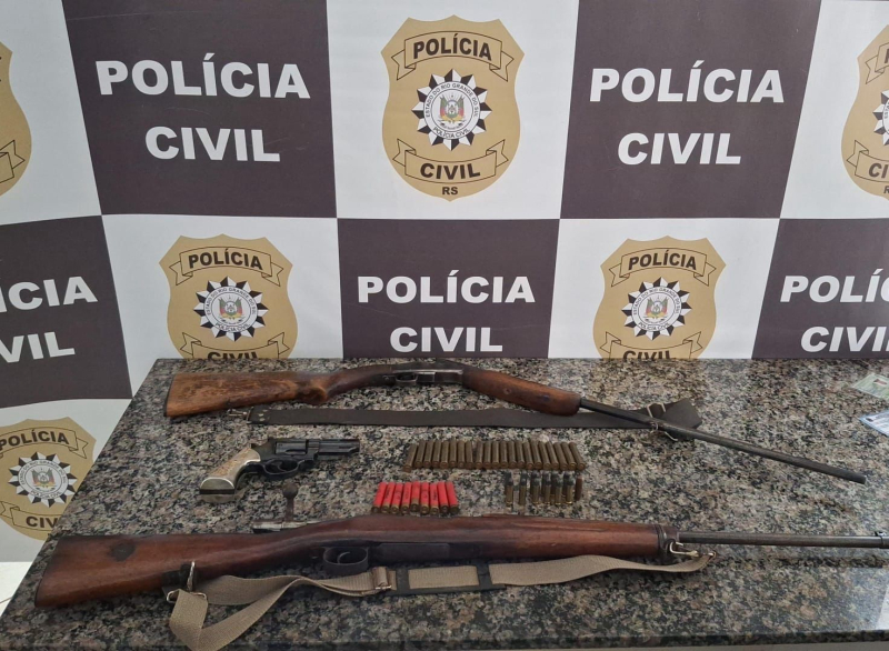 Idoso é preso em flagrante por posse ilegal de arma de fogo em Santo Ângelo