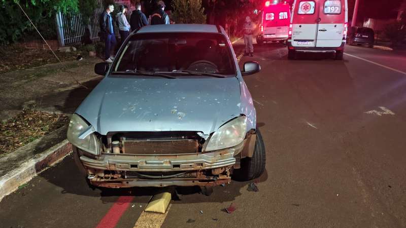 Noite de sábado tem colisão entre carro e moto e deixa três feridos, incluindo gestante, em Ijuí