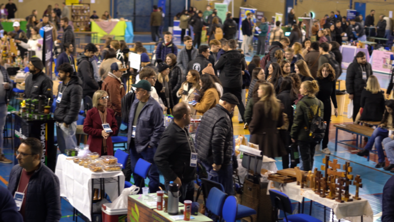 URI Santo Ângelo realiza 5ª edição da Feira de Negócios com recorde de expositores