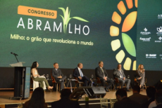 Importação de insumos e geopolítica pautam 4º Congresso Abramilho