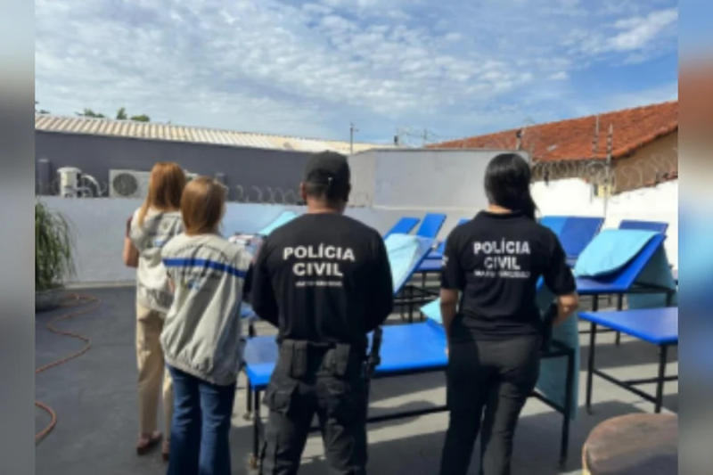 Polícia investiga câmera em clínica de estética por suspeita de captar imagens de mulheres nuas