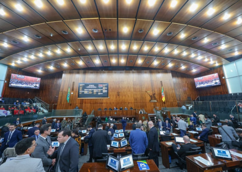 Reajuste de 5,35% do salário-mínimo gaúcho é aprovado na Assembleia