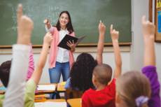 Comissão aprova reajuste do Piso Nacional dos Professores para R$ 5,1 mil 