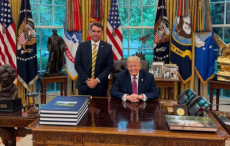 Flávio Bolsonaro diz que pediu a Trump para classificar PCC e CV como grupos terroristas