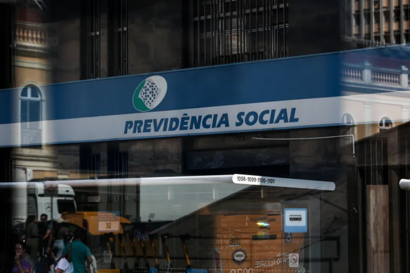 Atrasados do INSS: saiba quem tem direito a receber parte dos R$ 2,5 bilhões liberados na Justiça