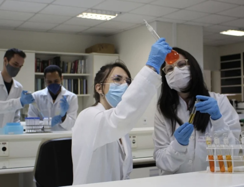 Tecnologia desenvolvida na USP promete tratamento mais preciso para doenças de pele