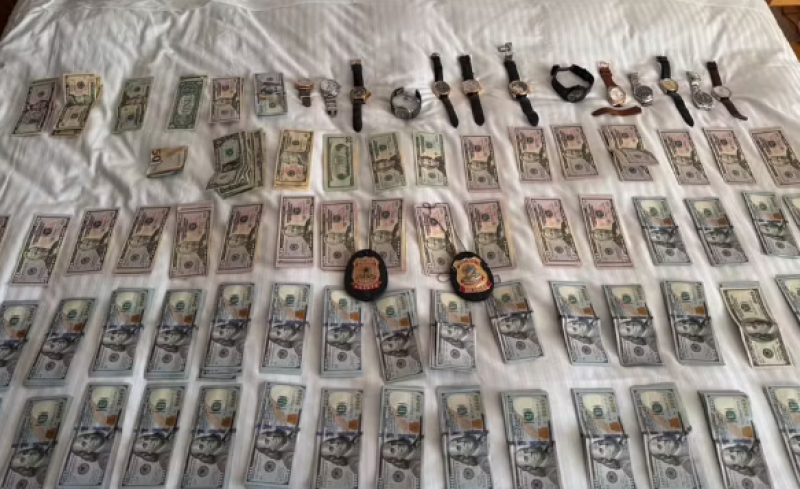 PF apreende 49 mil dólares em espécie em endereço ligado a Jaques Wagner em Brasília