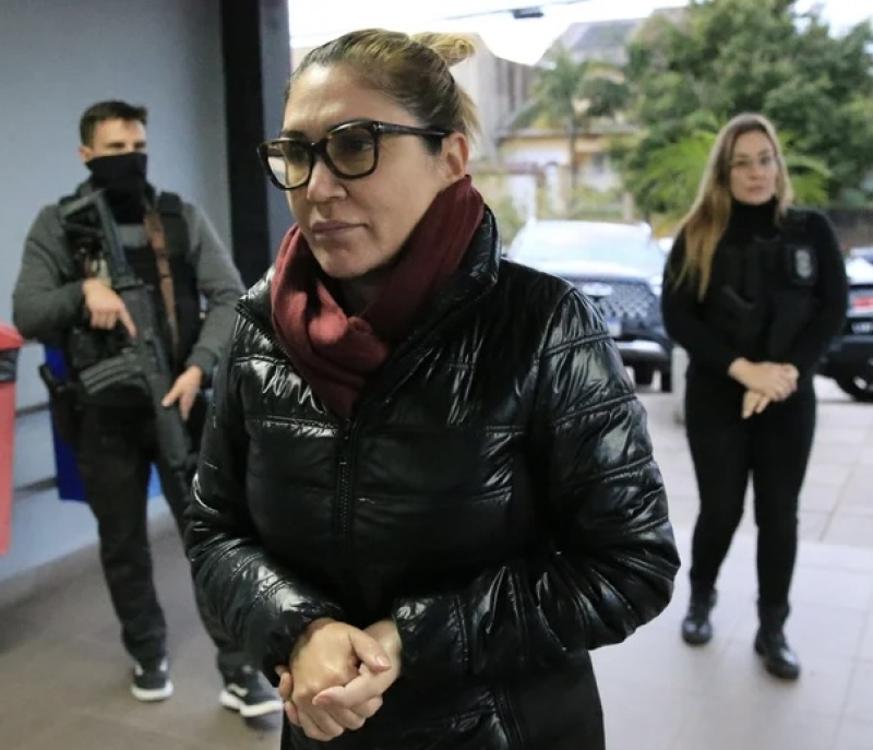 Ex-secretária de Canoas e mais três são indiciados por eutanásia de animais e desvio de doações