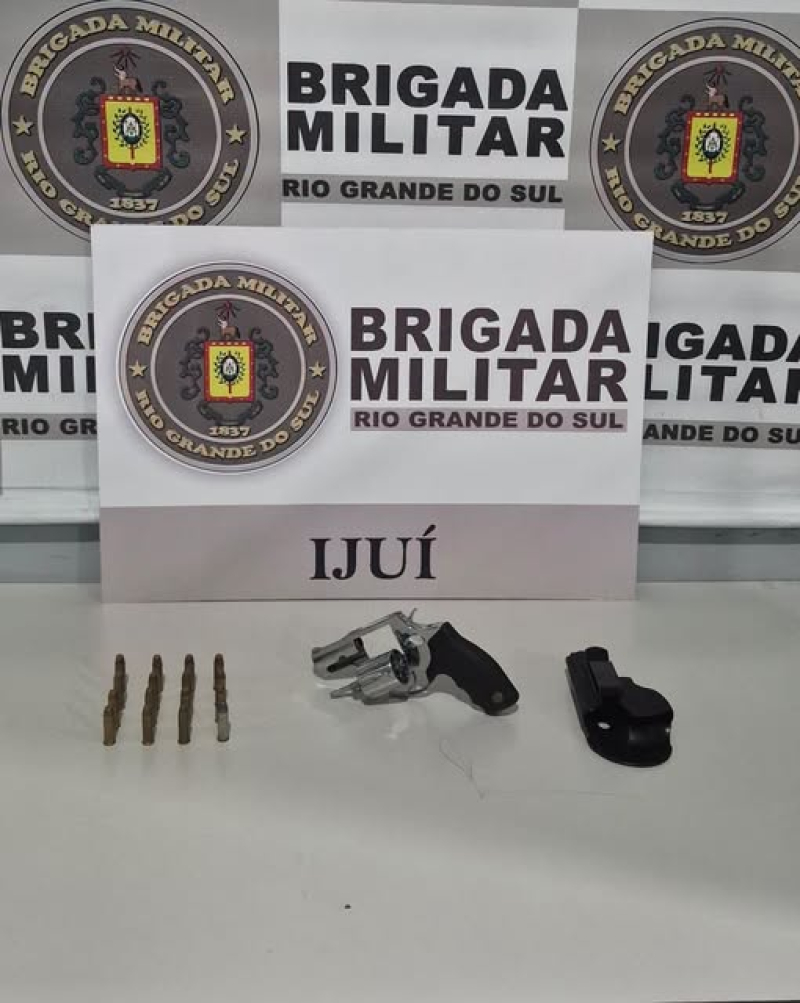 Brigada Militar prende homem por posse irregular de arma de fogo em Ijuí