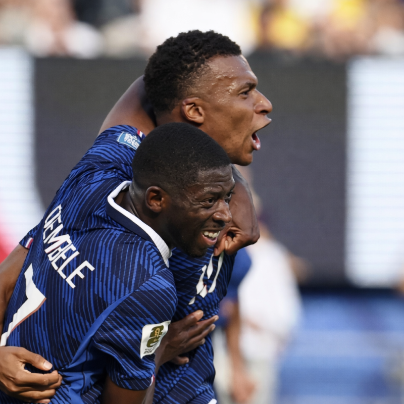 França vence Suécia por 3 a 0 e enfrenta o Paraguai nas oitavas de final