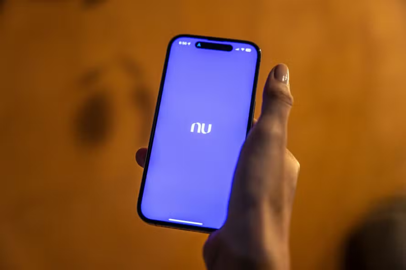 Nubank fora do ar? Internautas reclamam de instabilidades
