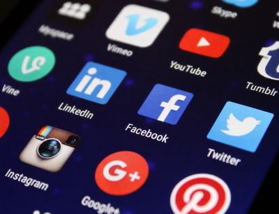 Mesmo com falhas, Austrália defende proibição de redes sociais para jovens