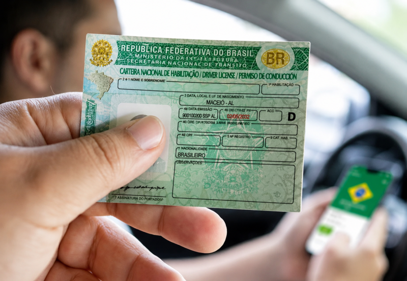 Carteira Nacional de Habilitação definitiva pode ser solicitada pela internet