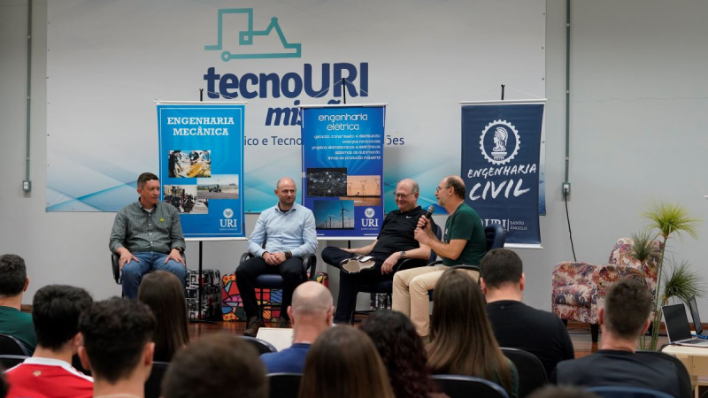 URI abre XII Semana Acadêmica das Engenharias com debates sobre carreira e mercado