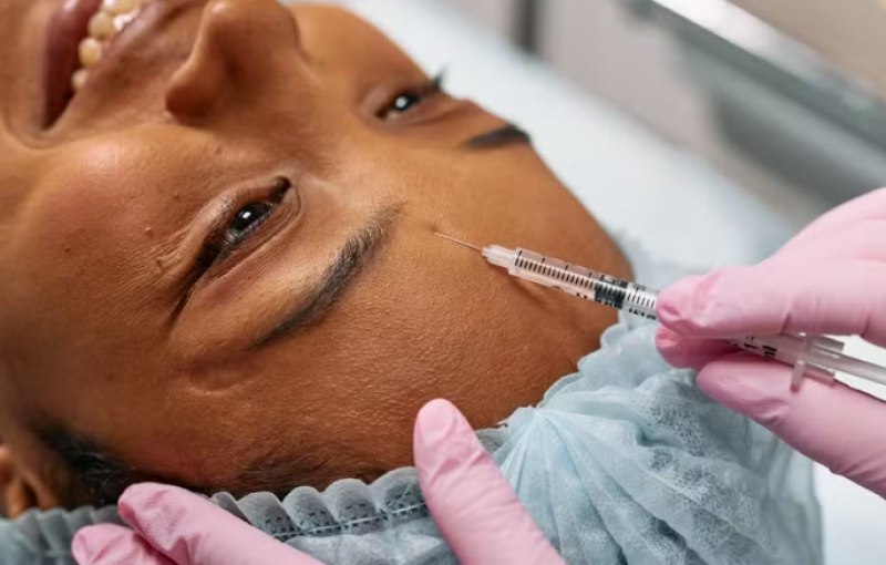 Justiça anula regra que permitia a dentistas submeter pacientes a harmonização facial