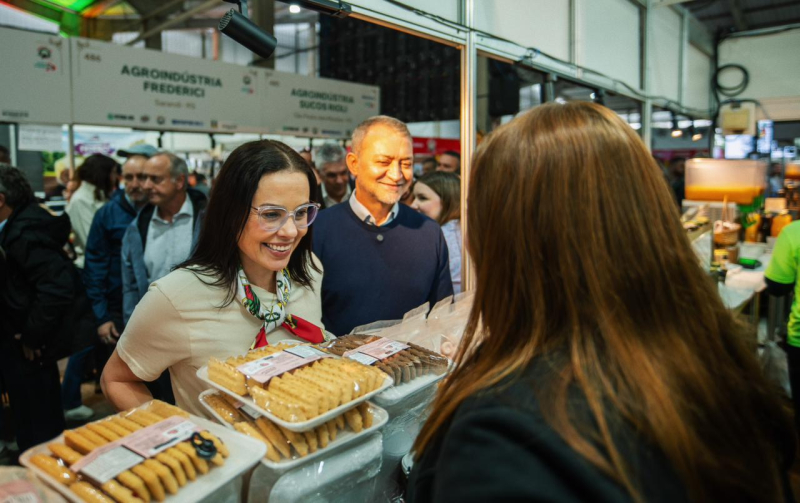 Juliana Brizola cumpre agenda na Expointer neste sábado