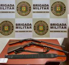 Homem é preso com duas espingardas em Roque Gonzales