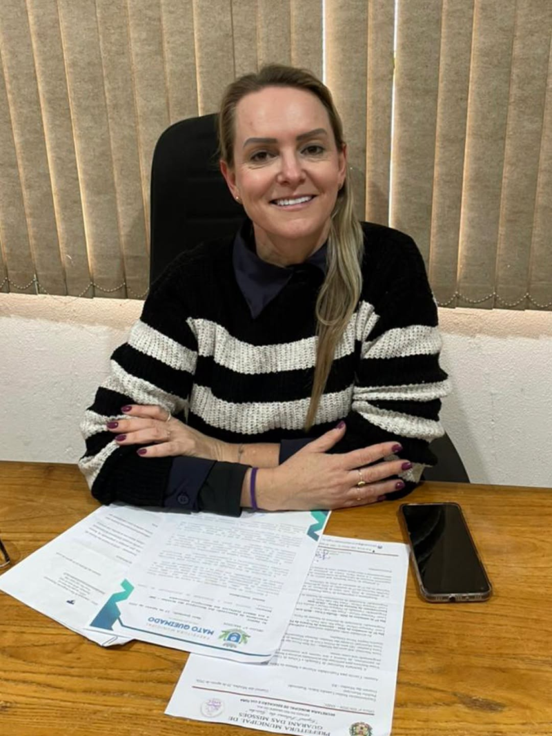 Taciane Zalewski assume temporariamente a Prefeitura de Guarani das Missões